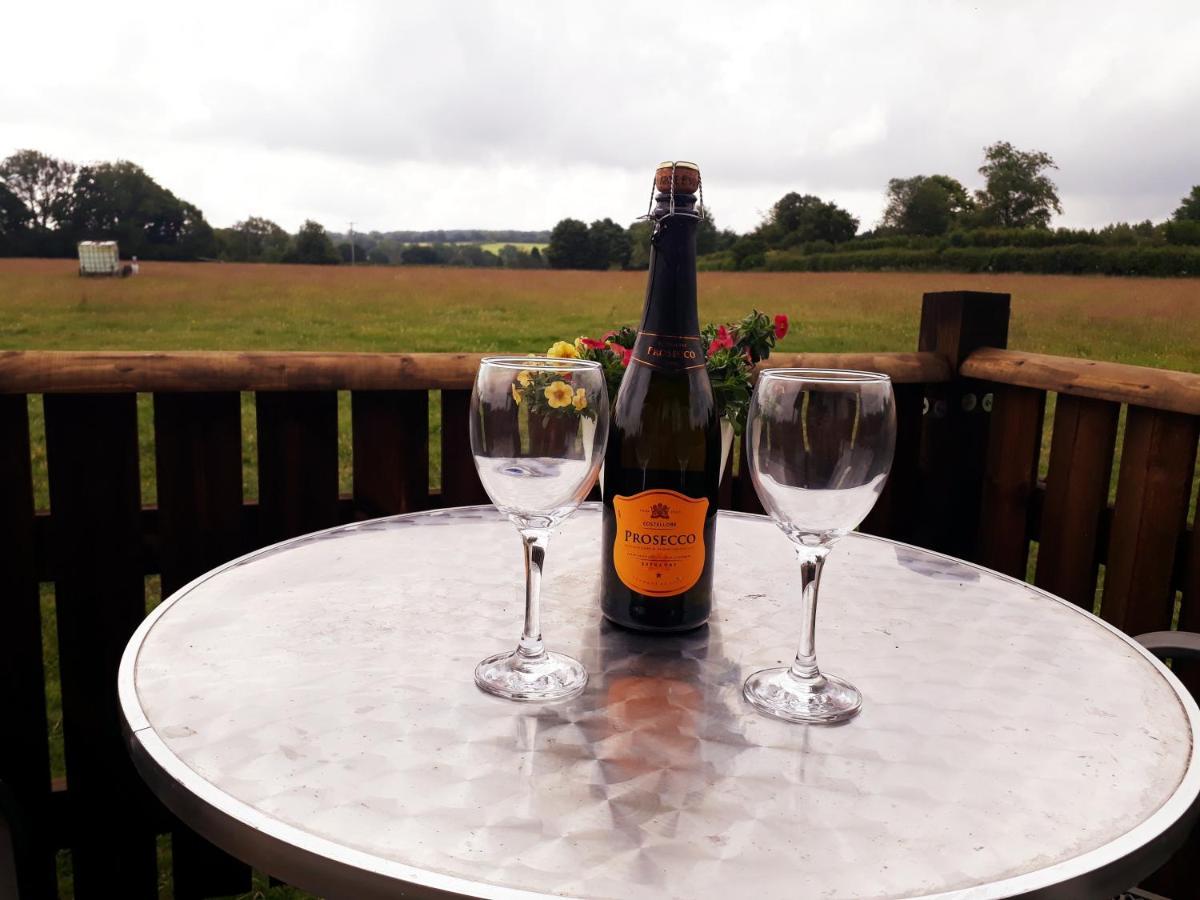 Country Bumpkin - Romantic Couples Stay In Oakhill Cabin Kültér fotó